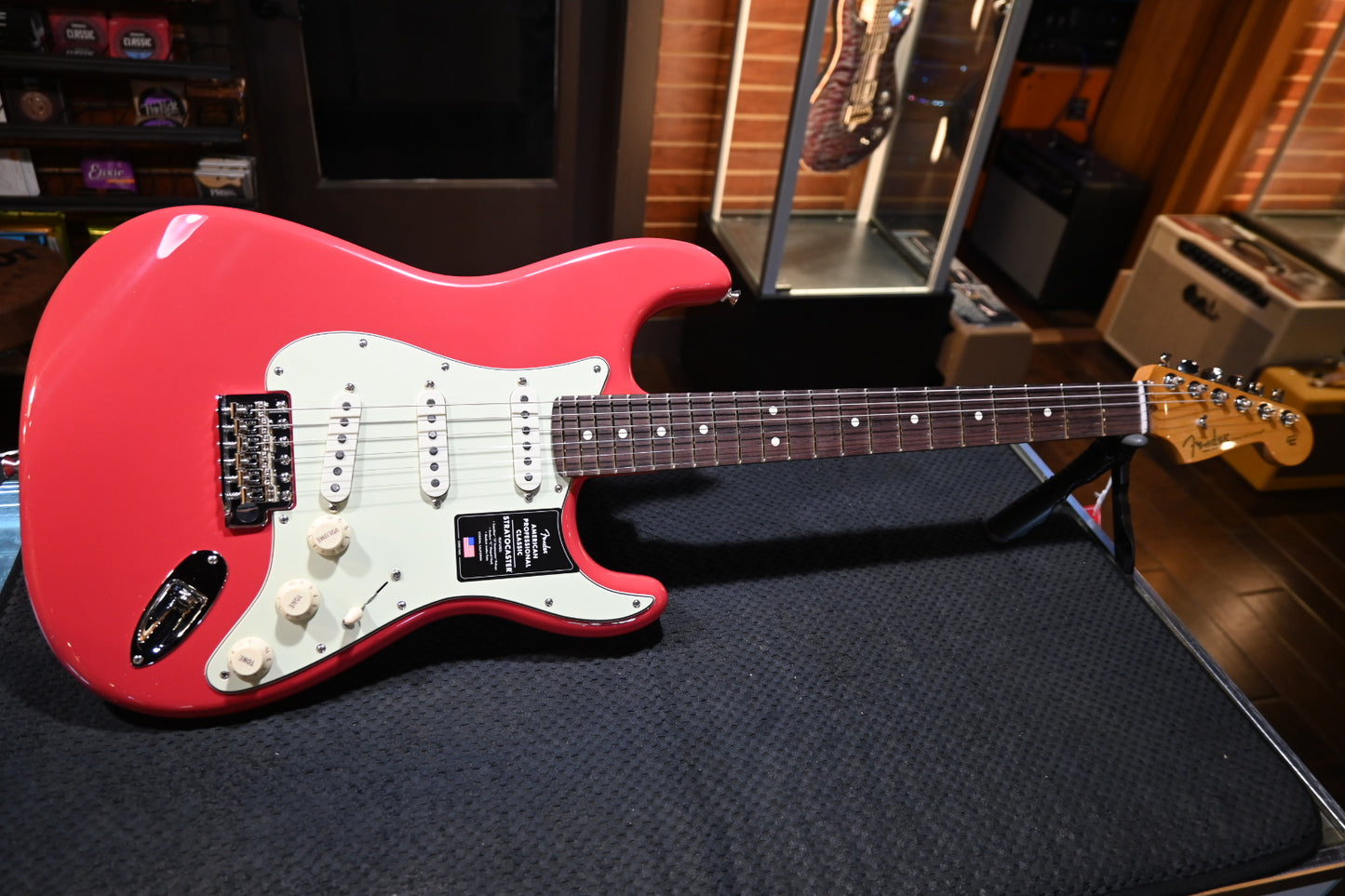 Fender American Professional Classic Stratocaster - Faded Dakota Red Guitar #1302