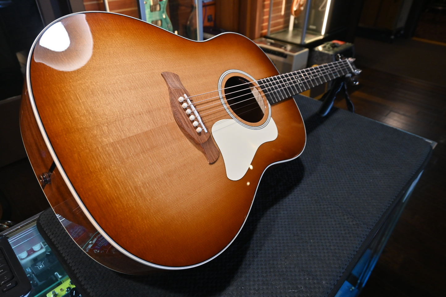 Taylor Gold Label 517e - Sunburst Guitar #5034 - Danville Music