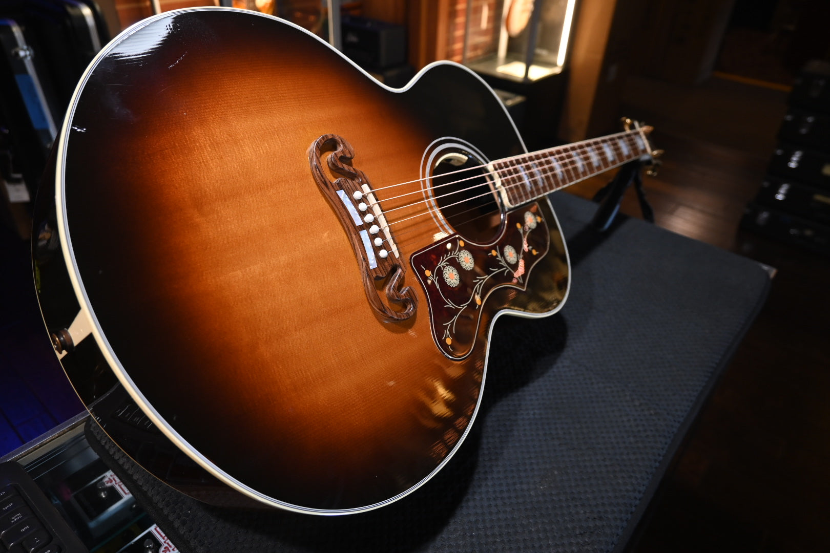 Gibson SJ-200 Standard 2019 - Vintage Sunburst Guitar #9067 - Danville Music