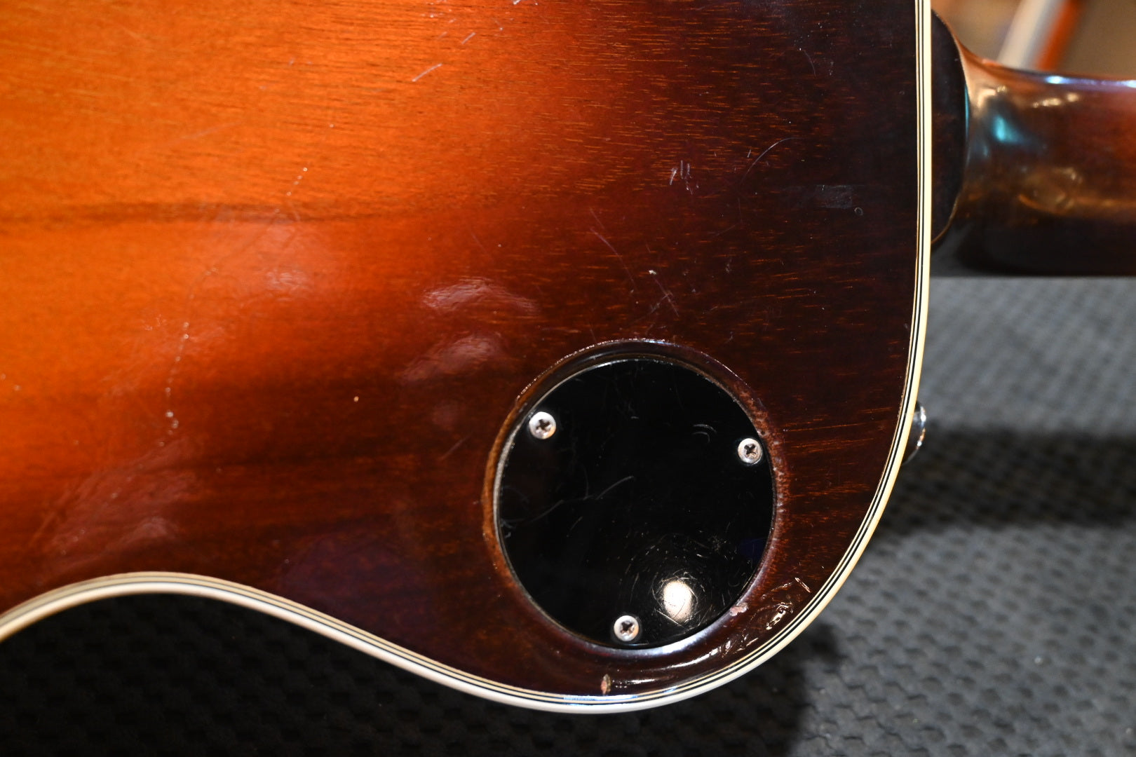 Gibson Les Paul Custom 1975 - Tobacco Burst Guitar #1001 - Danville Music