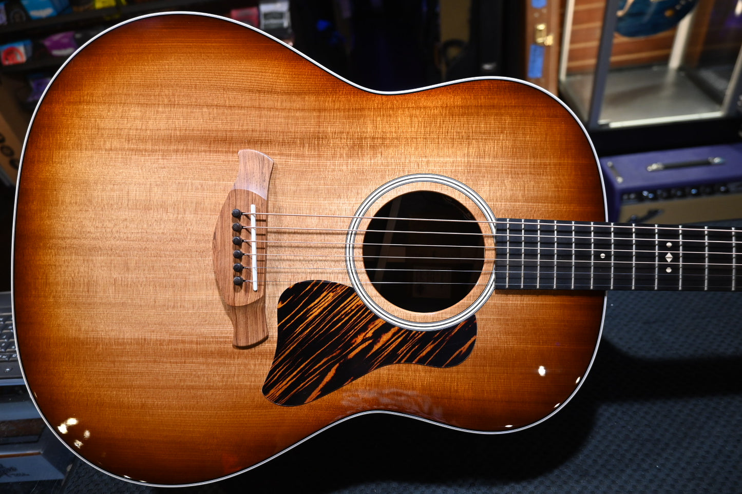 Taylor Gold Label 717e - Sunburst Guitar #5022