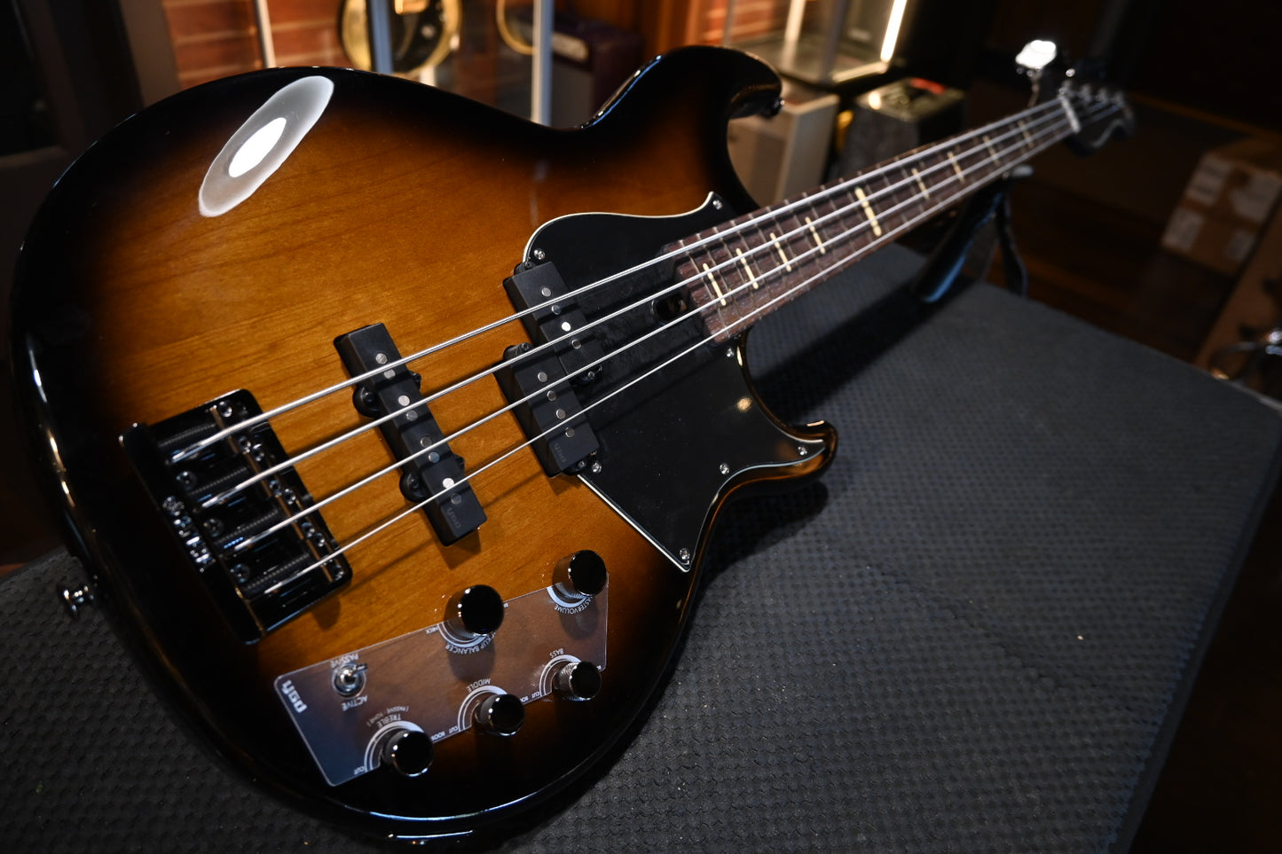 Yamaha BB700A - Dark Coffee Sunburst Bass #3135 - Danville Music