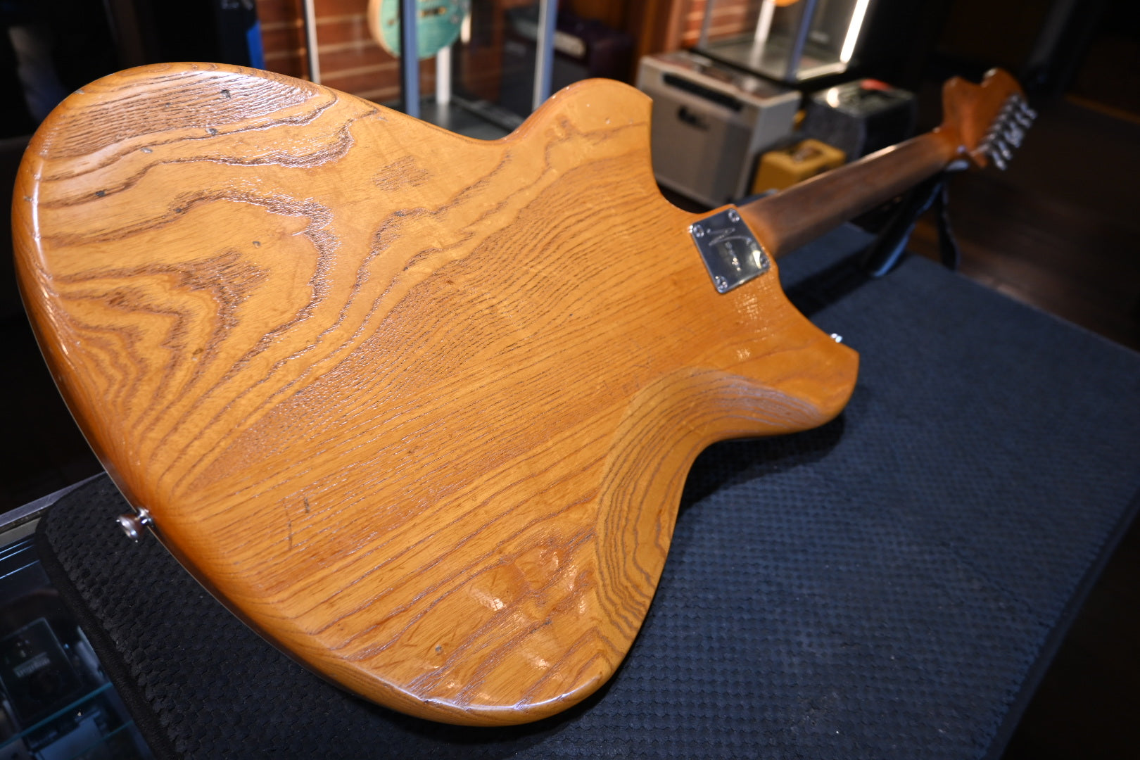Novo Miris J - Amber Guitar #6484 - Danville Music