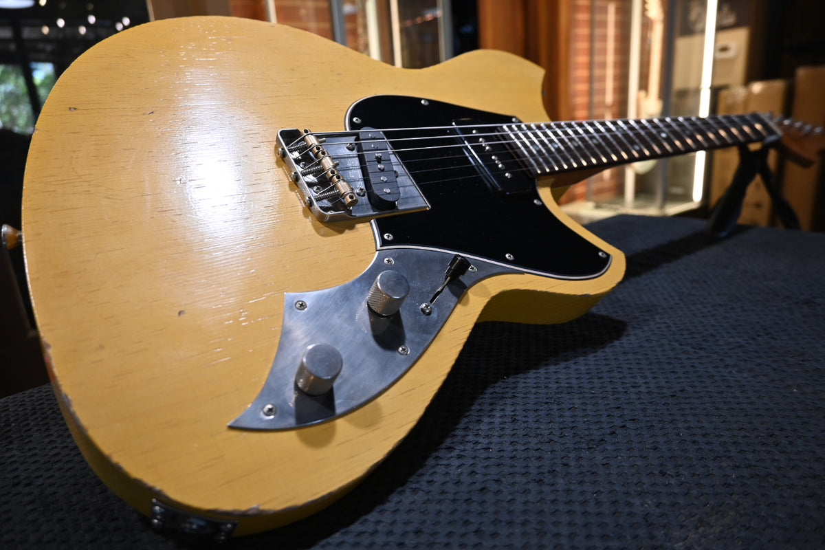 Novo Serus T - Butterscotch Blonde Guitar #1004