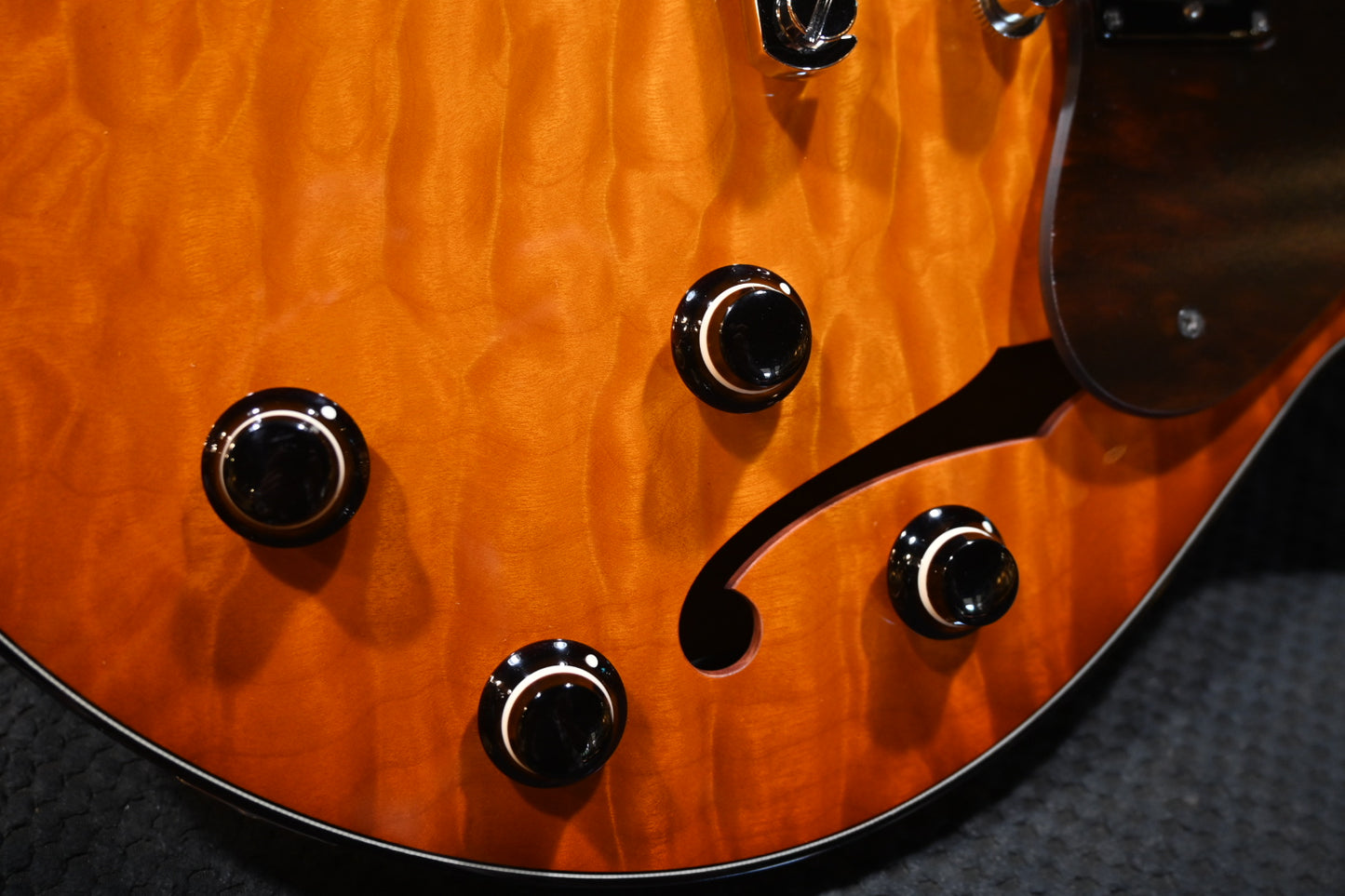 Collings SoCo Deluxe - Iced Tea Sunburst Guitar #5734 - Danville Music