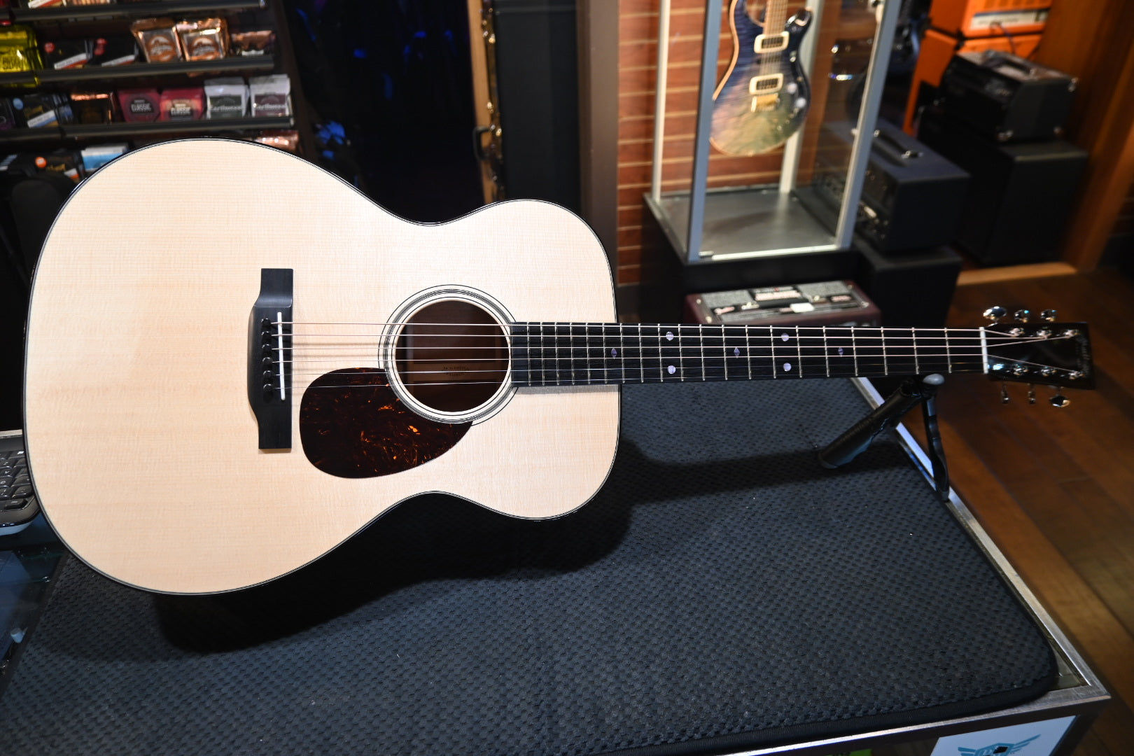 Martin Custom Shop OM-18 2022 Sitka Spruce/Mahogany Guitar #0695 - Danville Music