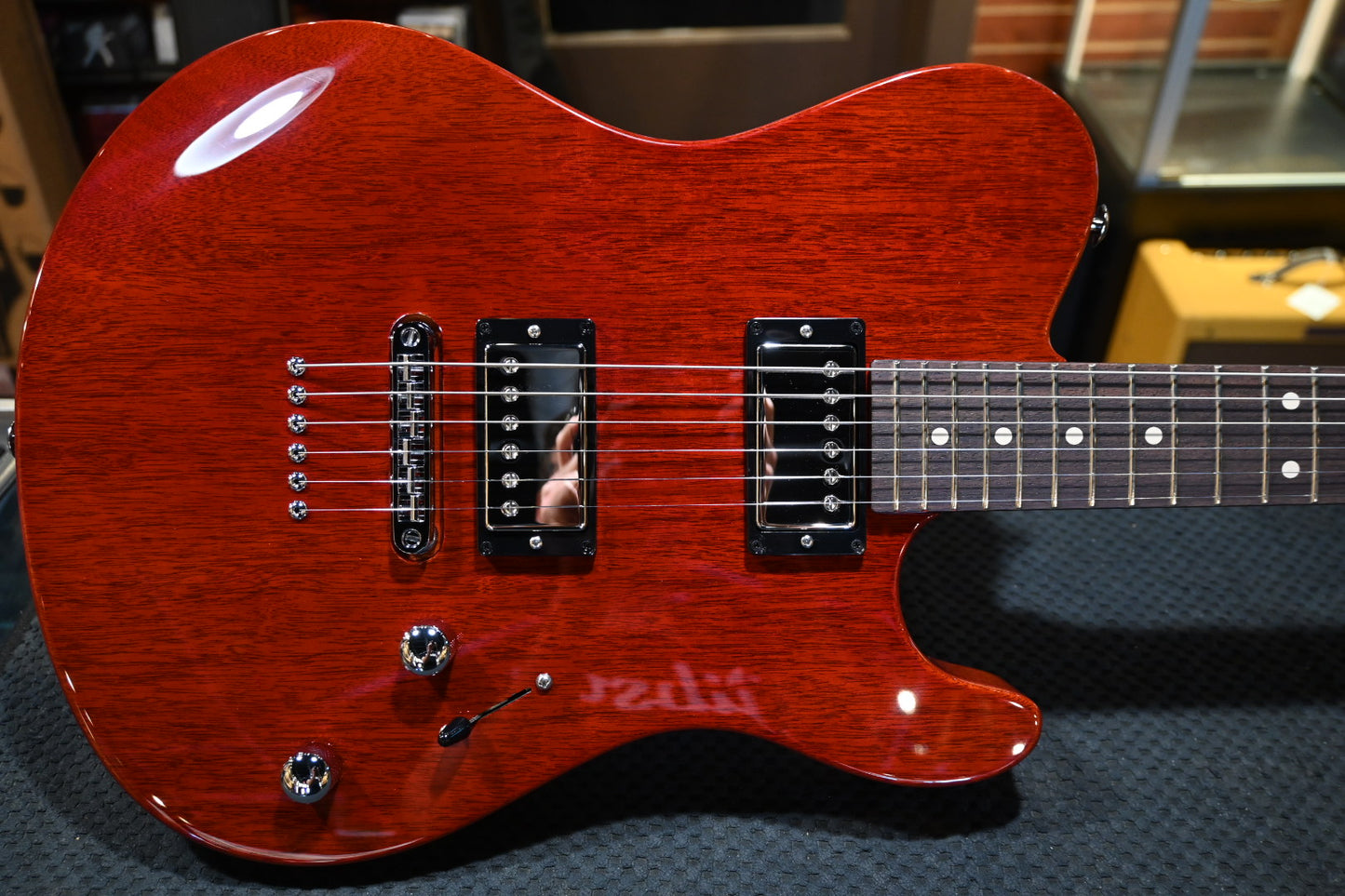 Suhr Oso - Trans Red Guitar #3112