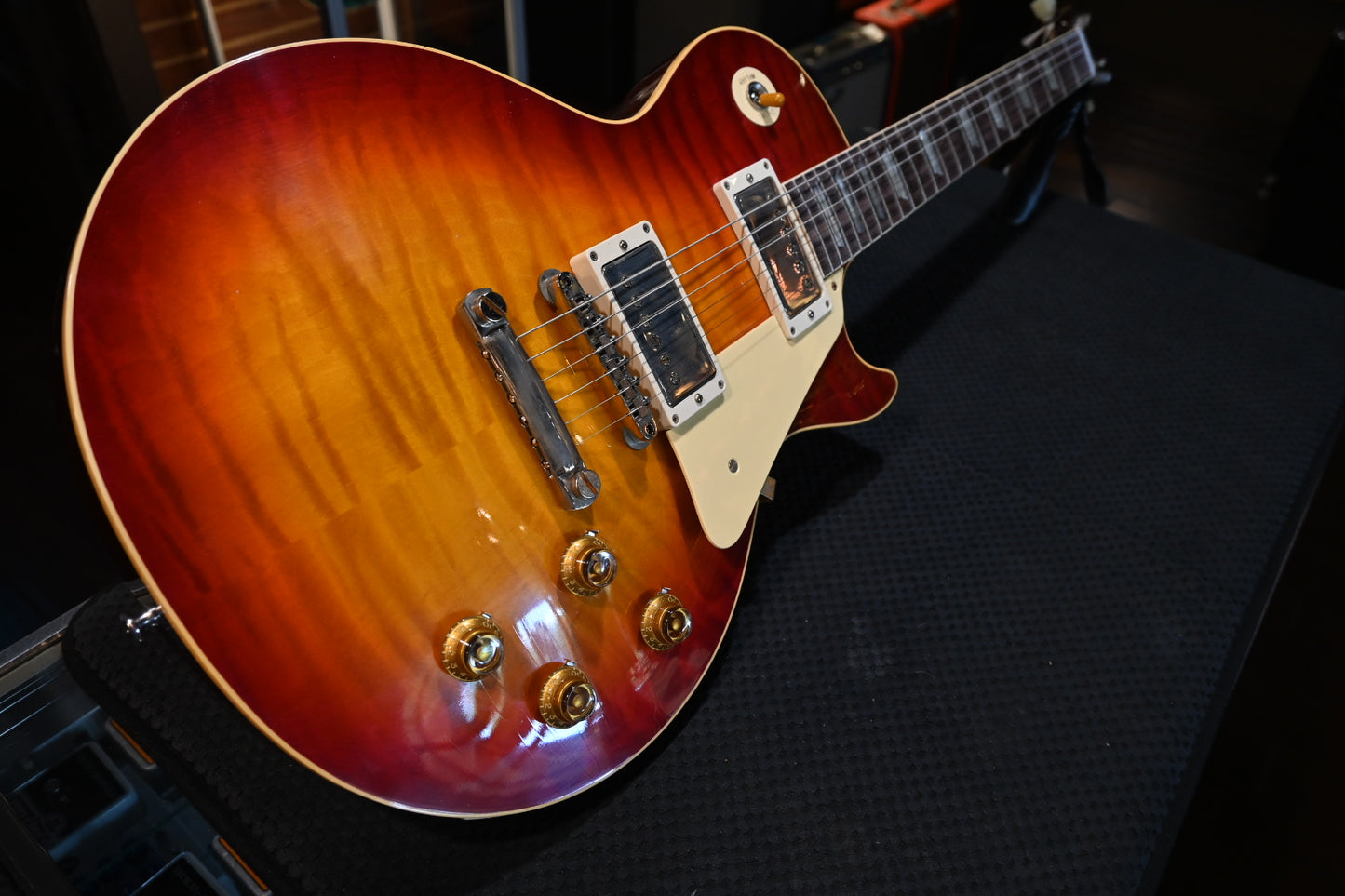 Gibson Custom Shop 1959 Les Paul Standard Reissue Murphy Lab Ultra Light Aged - Factory Burst Guitar #1082 - Danville Music