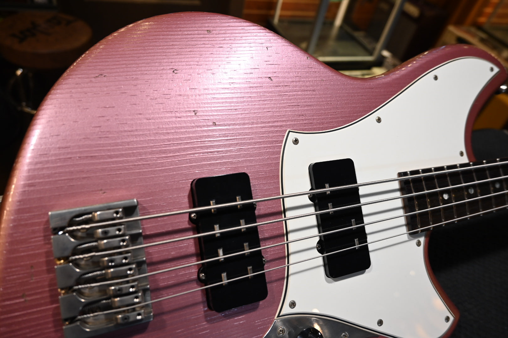 Novo Ivorus Bass - Burgundy Mist Bass #6343 - Danville Music