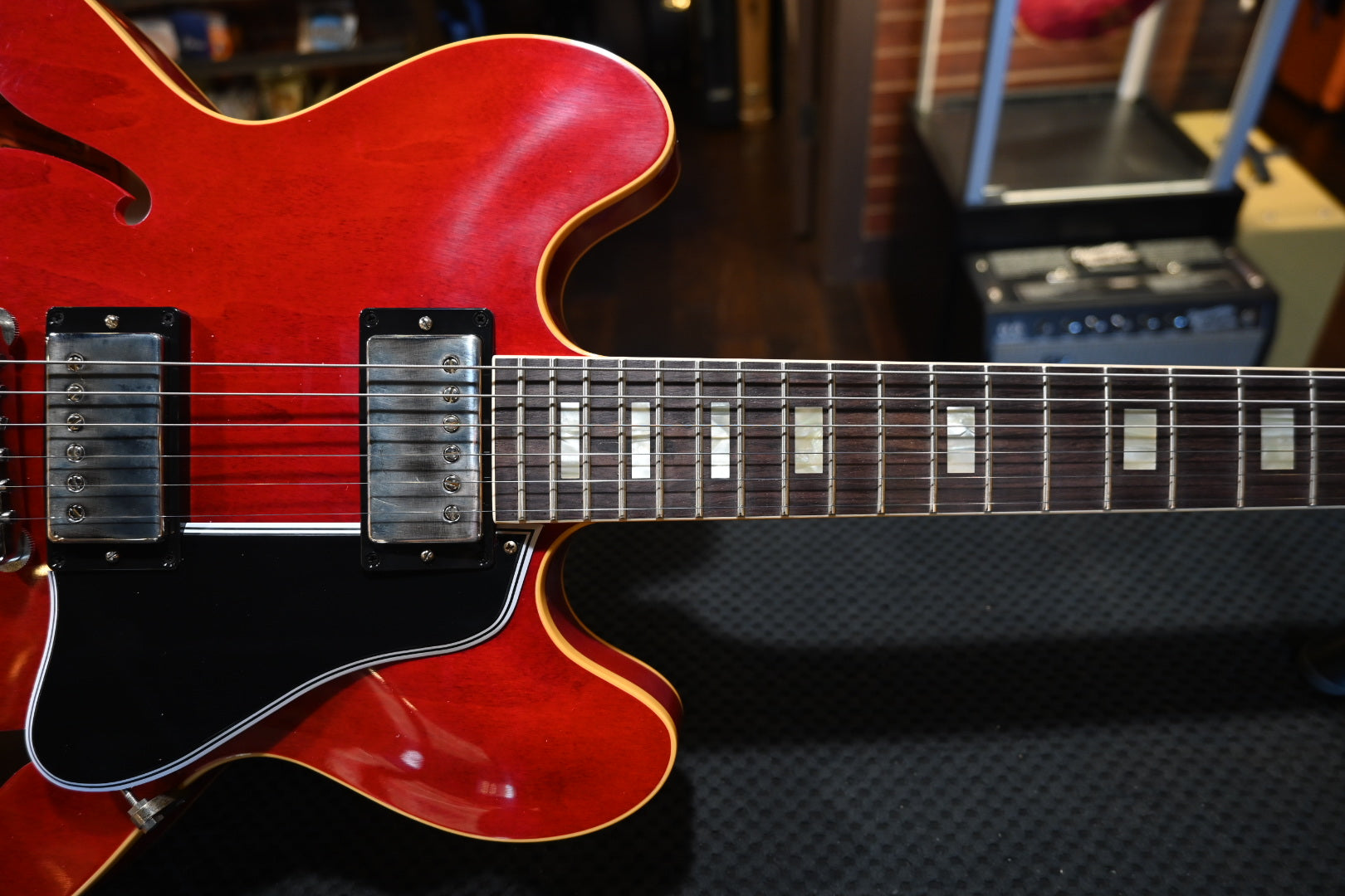 Gibson Custom Shop 1964 ES-335 Reissue VOS - ‘60s Cherry Guitar #0142