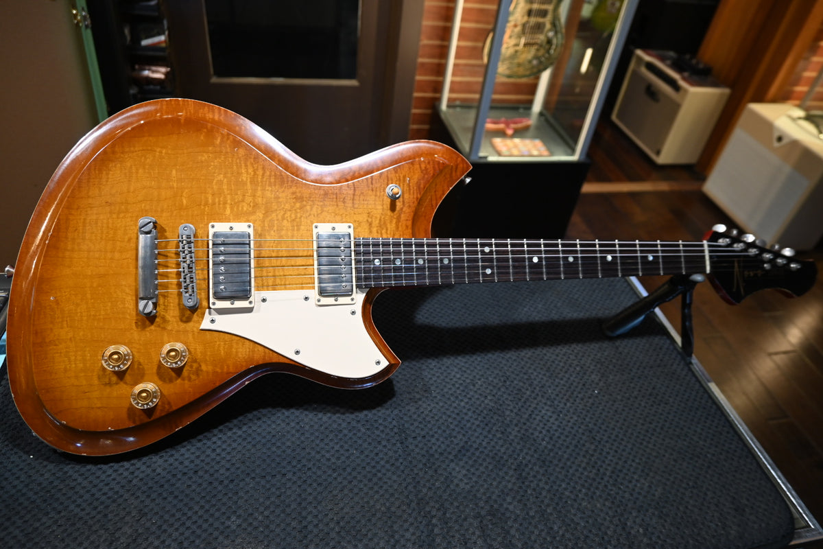Novo Chambered Serus H2 Dealer Limited - Faded Tea Burst Guitar #1363
