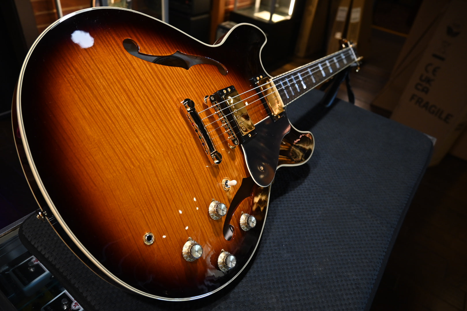 Yamaha SA2200 - Brown Sunburst Guitar #010E - Danville Music