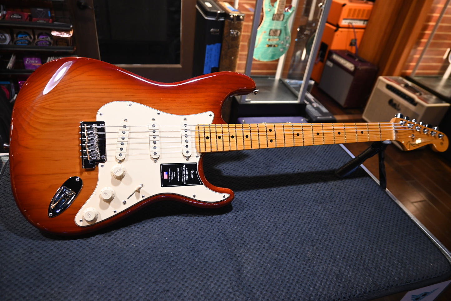 Fender American Professional II Stratocaster - Sienna Sunburst Guitar #2936