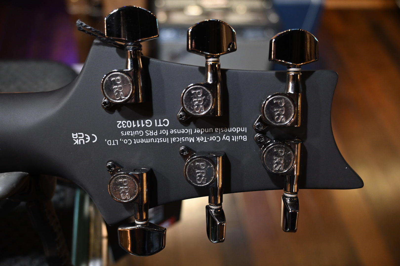 PRS SE “Exotic” Custom 24-08 Poplar Burl Limited Edition - Lake Blue Midnight Burst Guitar #1032 - Danville Music