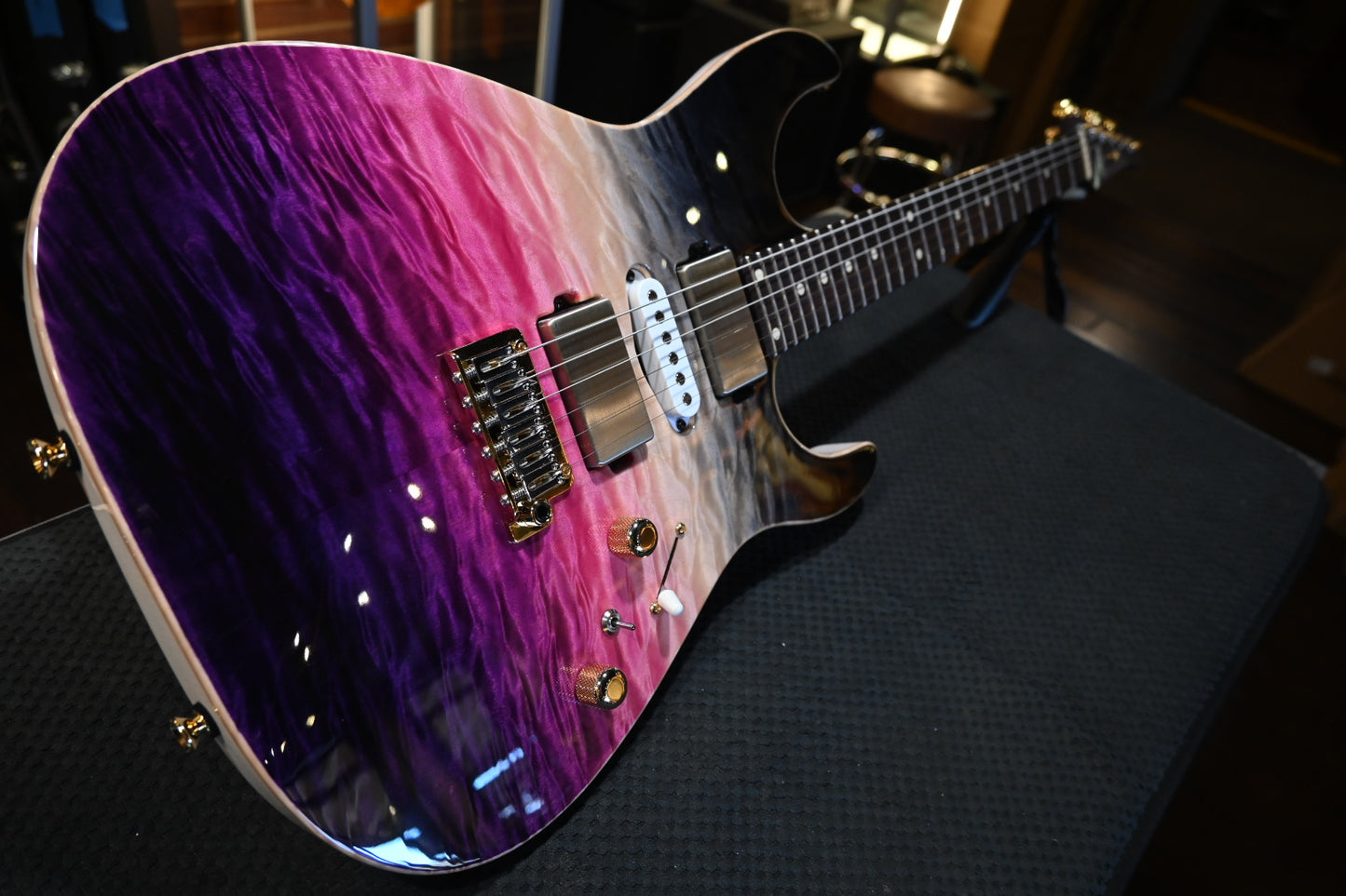 Tom Anderson Angel Quilt - Cosmic Purple Double Wipeout Guitar #924P