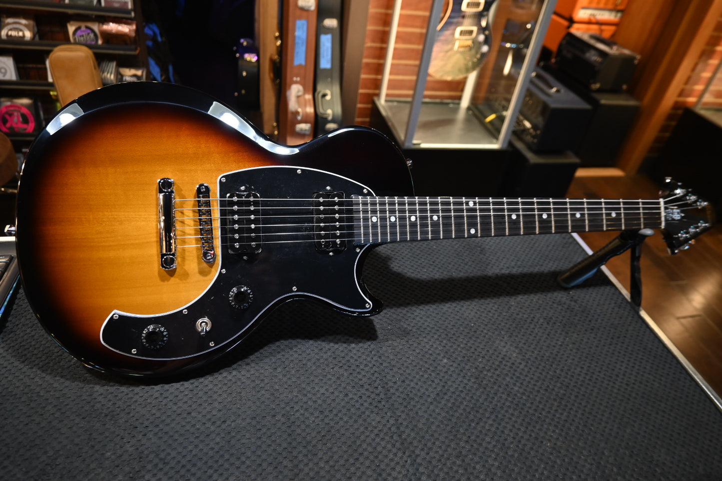Gibson Les Paul Music City Special 50th Anniversary - Tobacco Burst Guitar - Danville Music