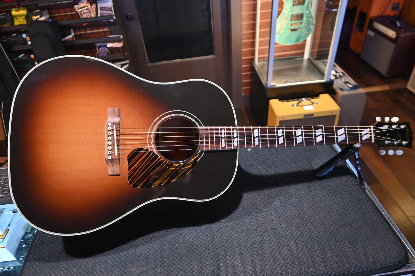 Gibson Wood Guthrie Southern Jumbo 2012 - Vintage Sunburst Guitar #2031