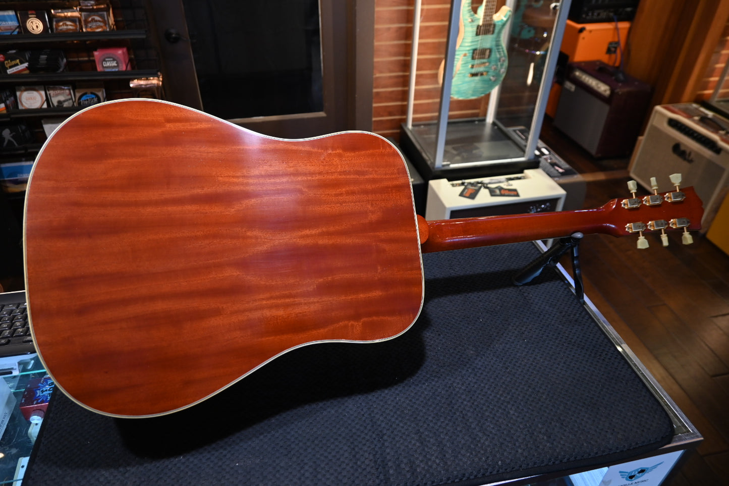 Gibson Custom Shop 1960 Hummingbird Heavy Aged 2025 - Washed Cherry Sunburst Guitar #5028 - Danville Music