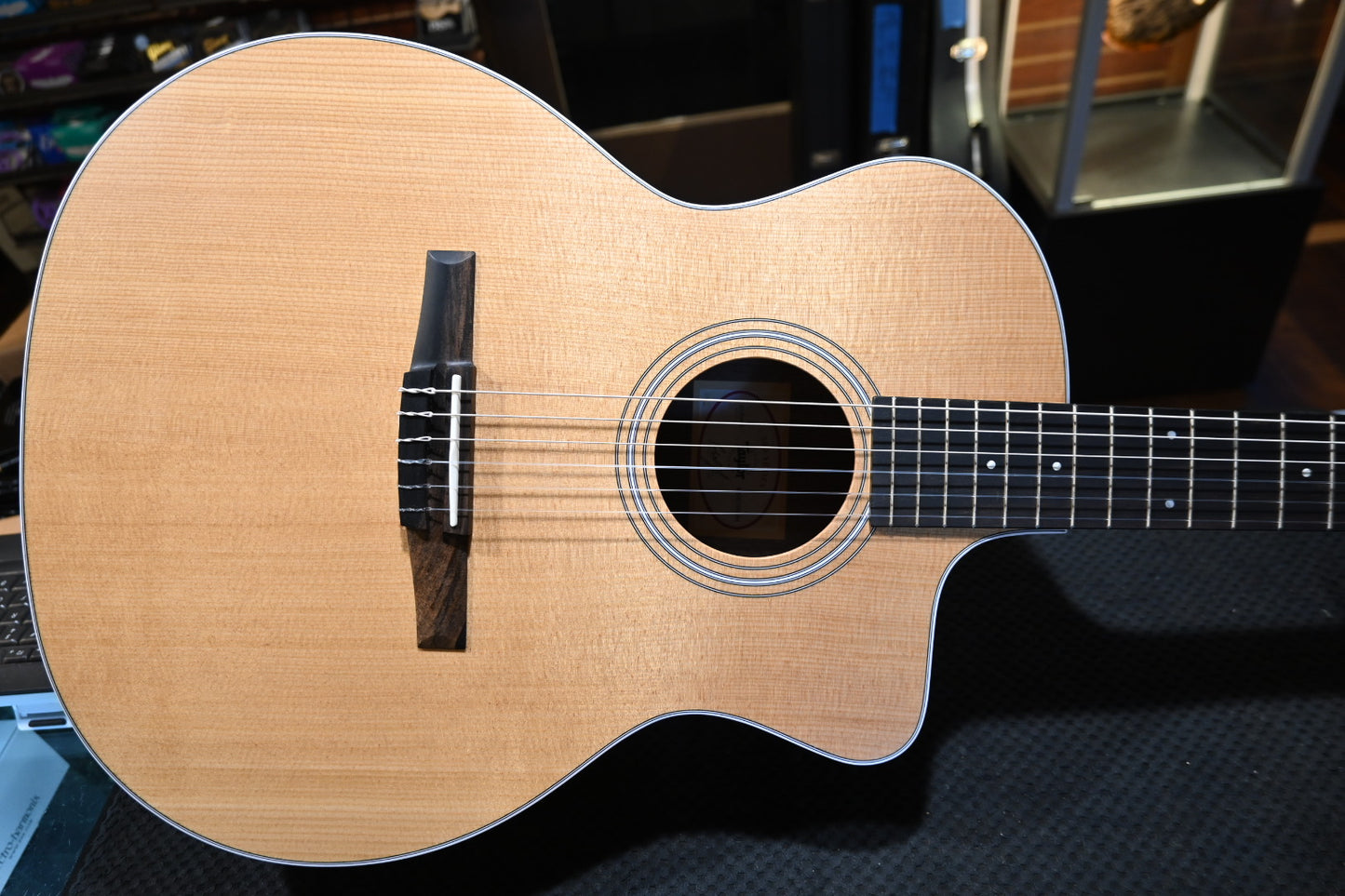 Taylor 214c-N Guitar #6434