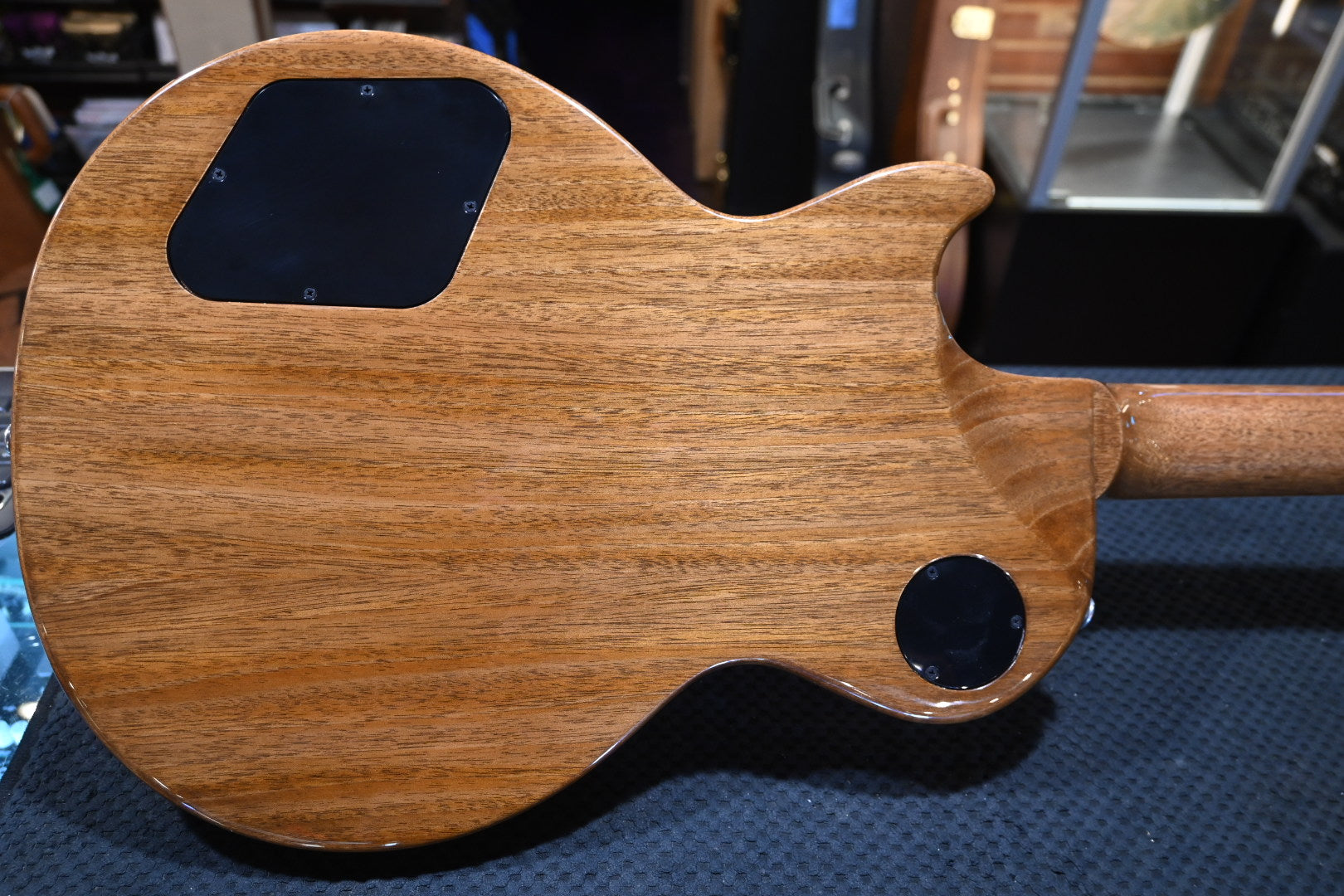 Gibson Les Paul Studio Session - Honey Burst Guitar #0322 - Danville Music