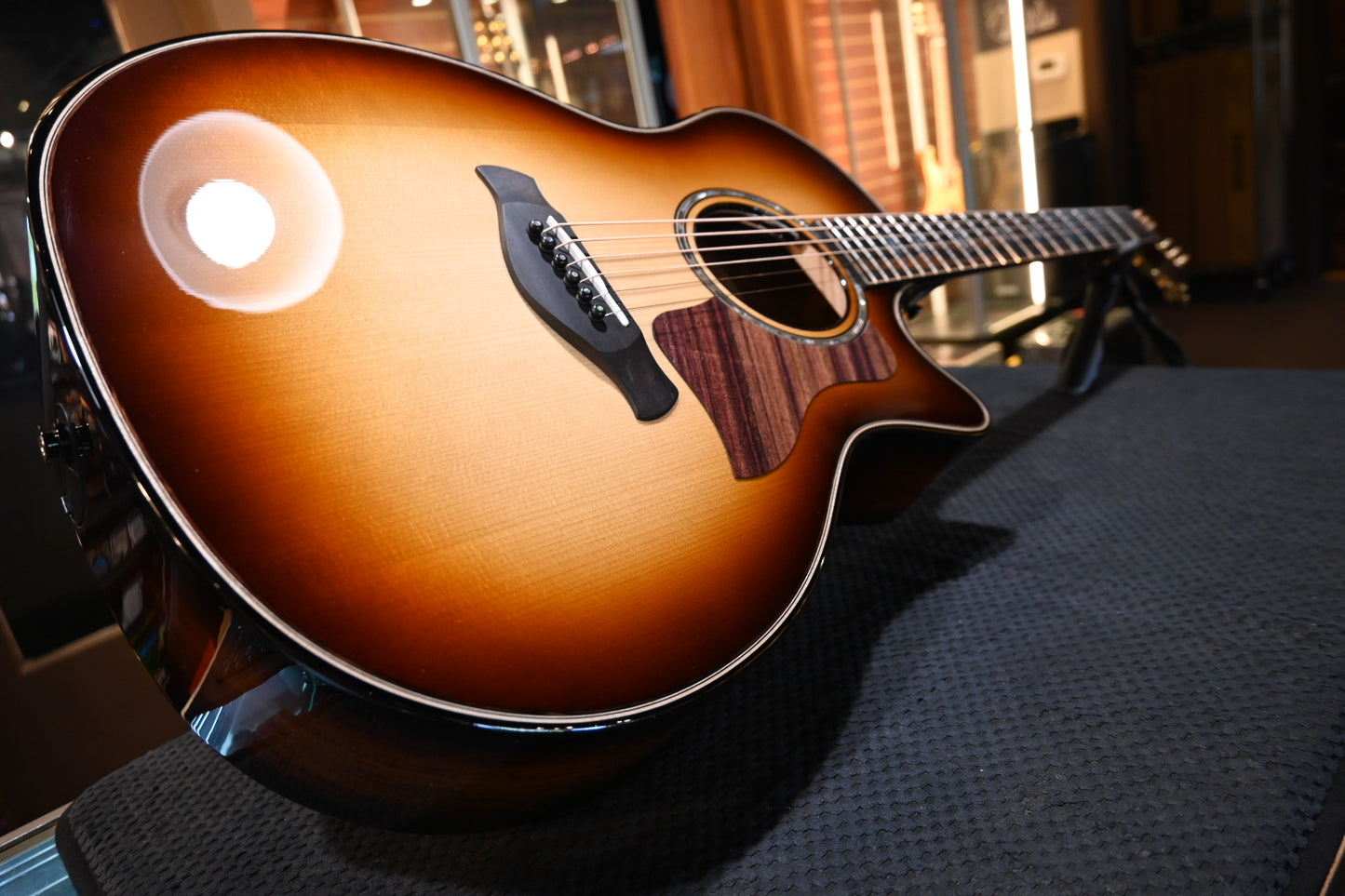 Taylor Builder’s Edition 814ce Adirondack/Honduran Rosewood - Shaded Edge Burst Guitar #6709 - Danville Music