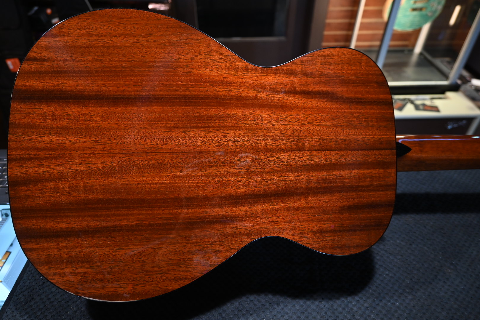 Collings 01 T Torrefied Sitka Spruce/Honduran Mahogany Guitar #6645 - Danville Music