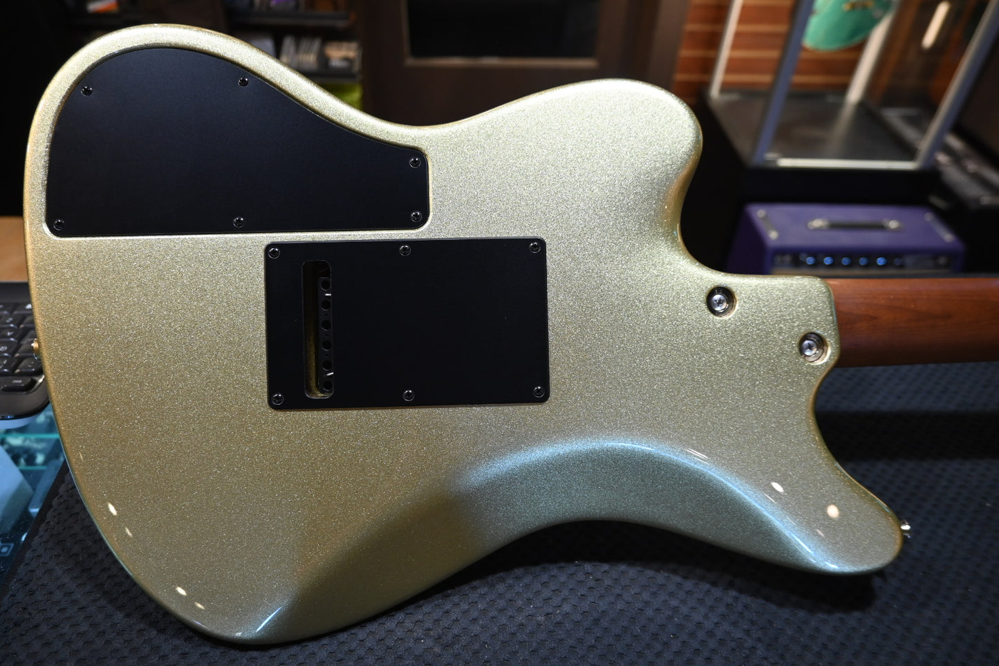 Tom Anderson Raven - Electrum Green Gold Guitar #825N - Danville Music