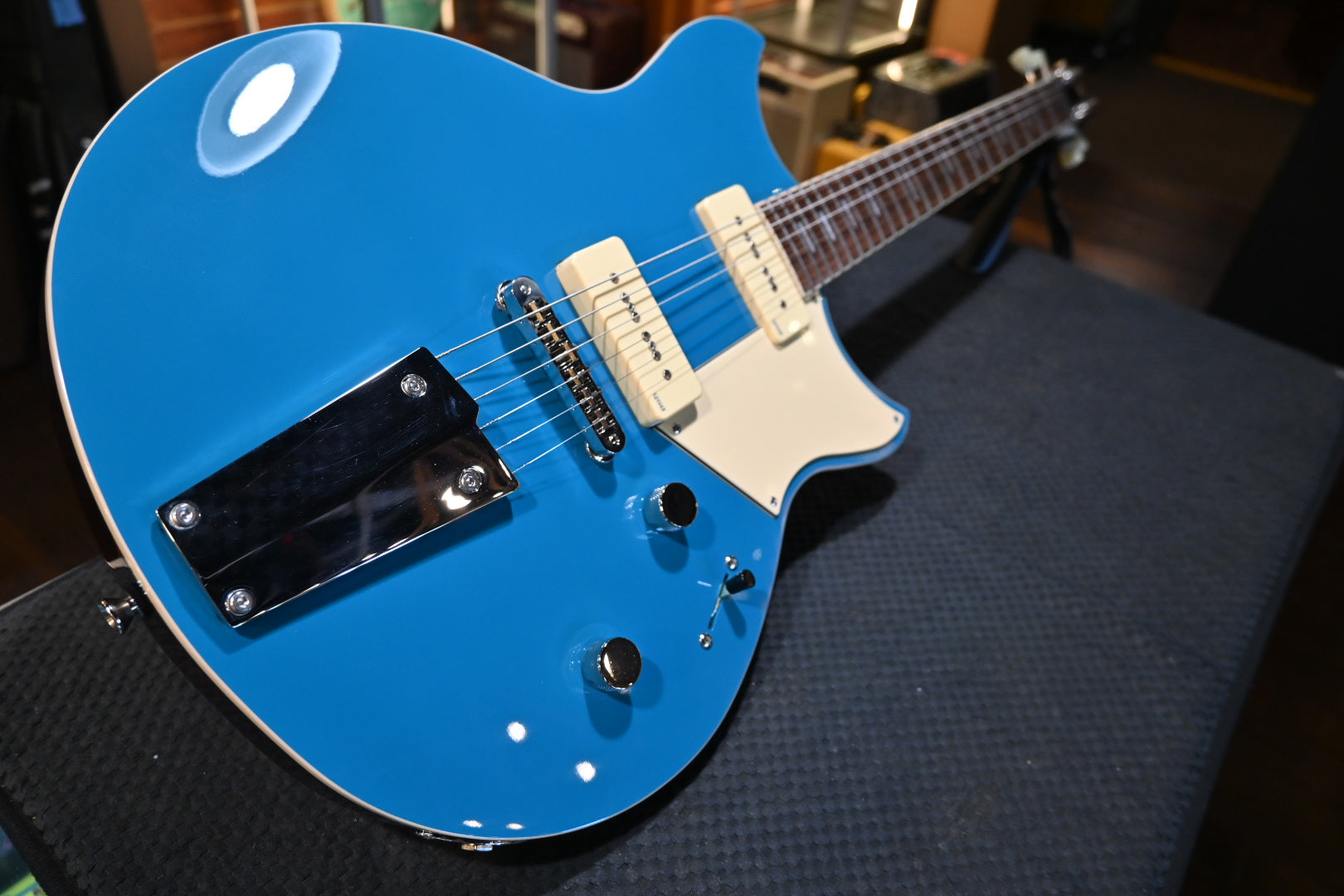Yamaha Professional Revstar RSP02T - Swift Blue Guitar #319E - Danville Music