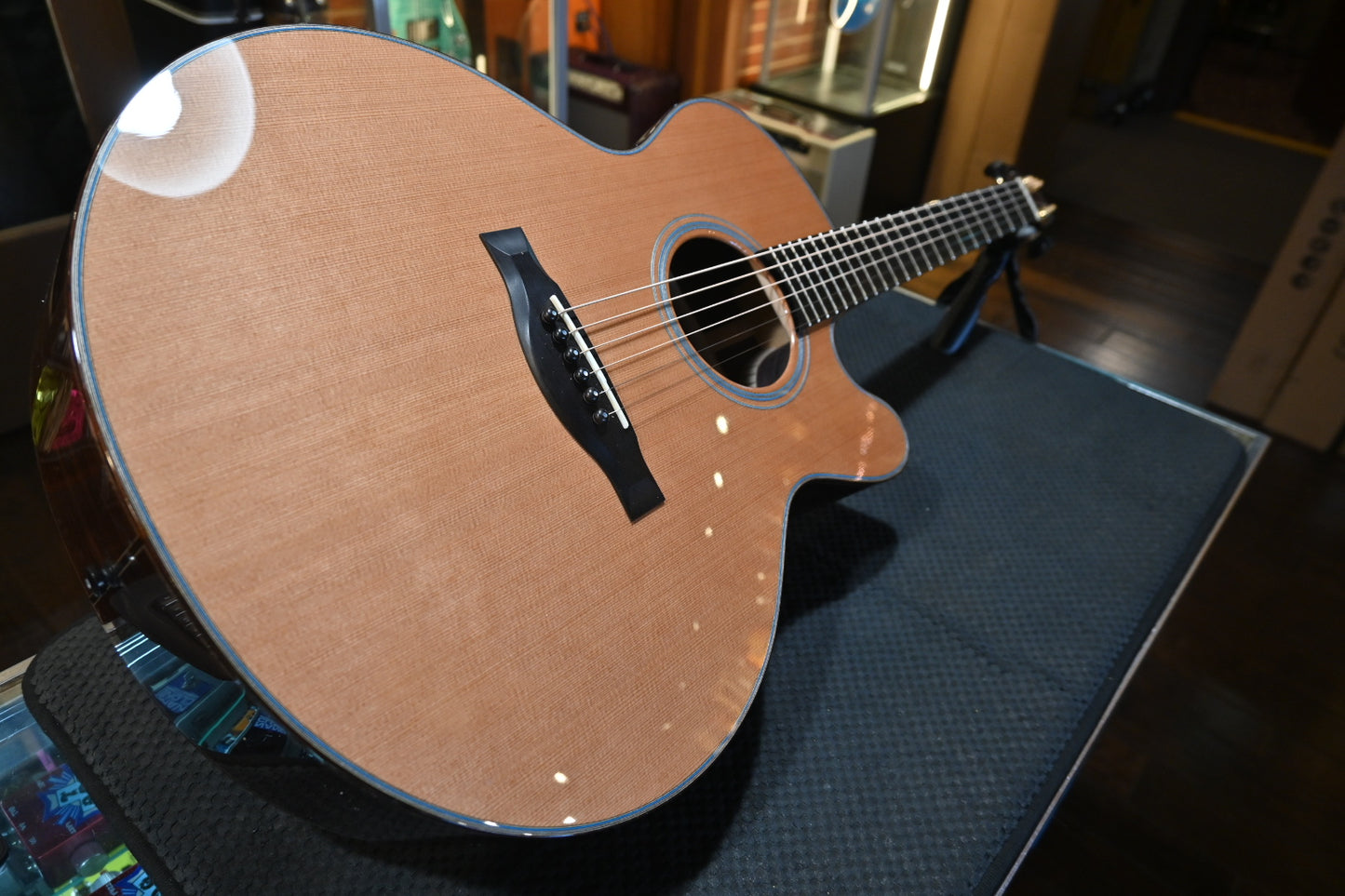 Santa Cruz Fingerstyle Model Orcas Island Cedar/Indian Rosewood Guitar #1431