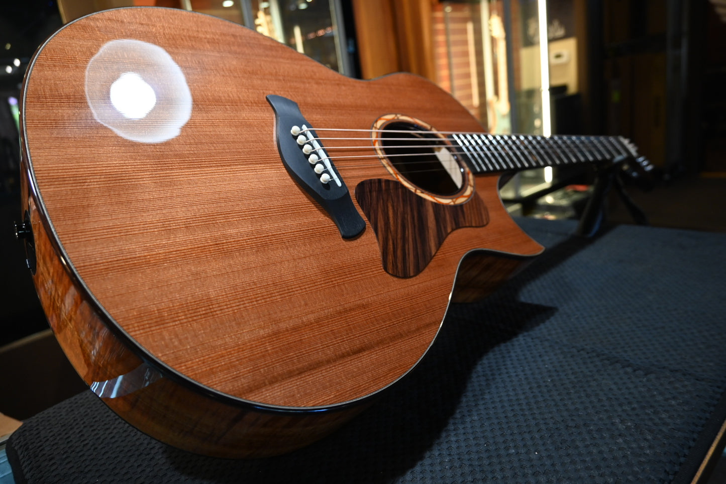 Taylor Custom Gold Label SA Super Auditorium Sinker Redwood/AA Koa Catch #15 #6099