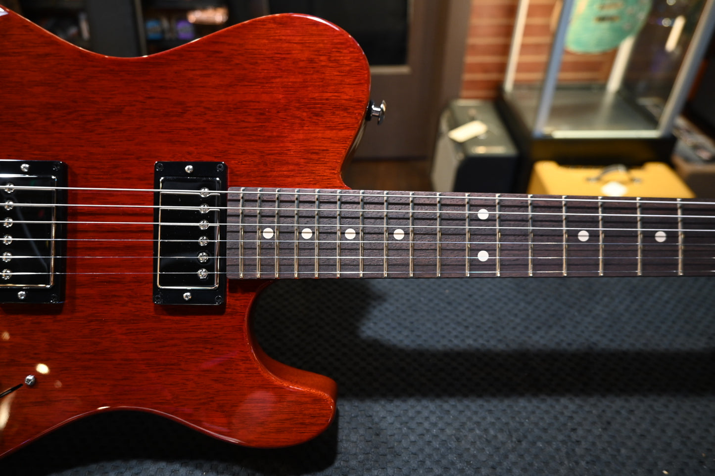 Suhr Oso - Trans Red Guitar #3112