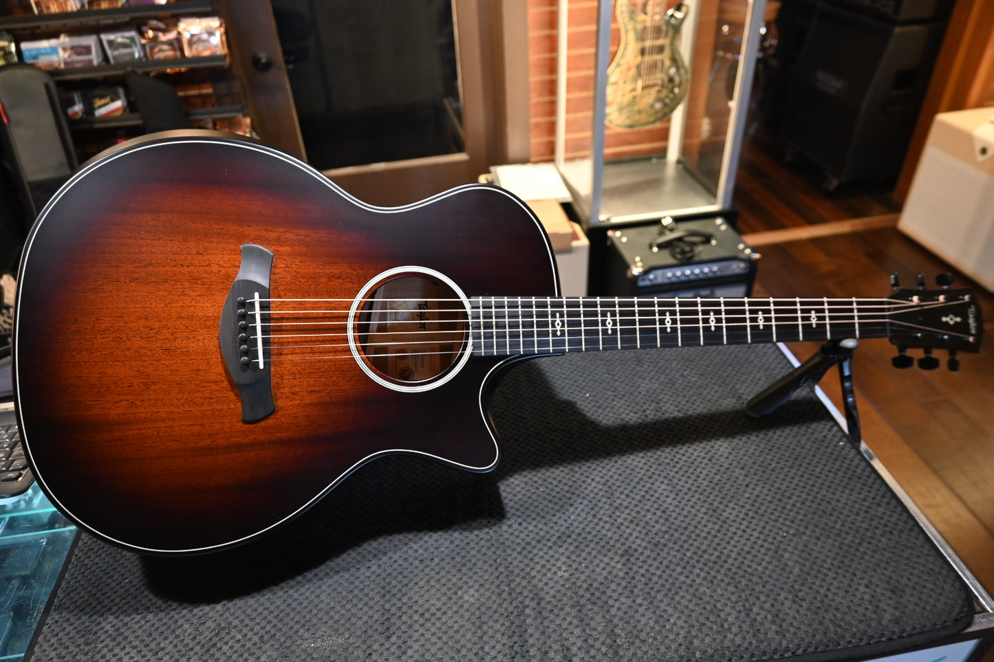 Taylor Next Generation Builder’s Edition 324ce Guitar #6048