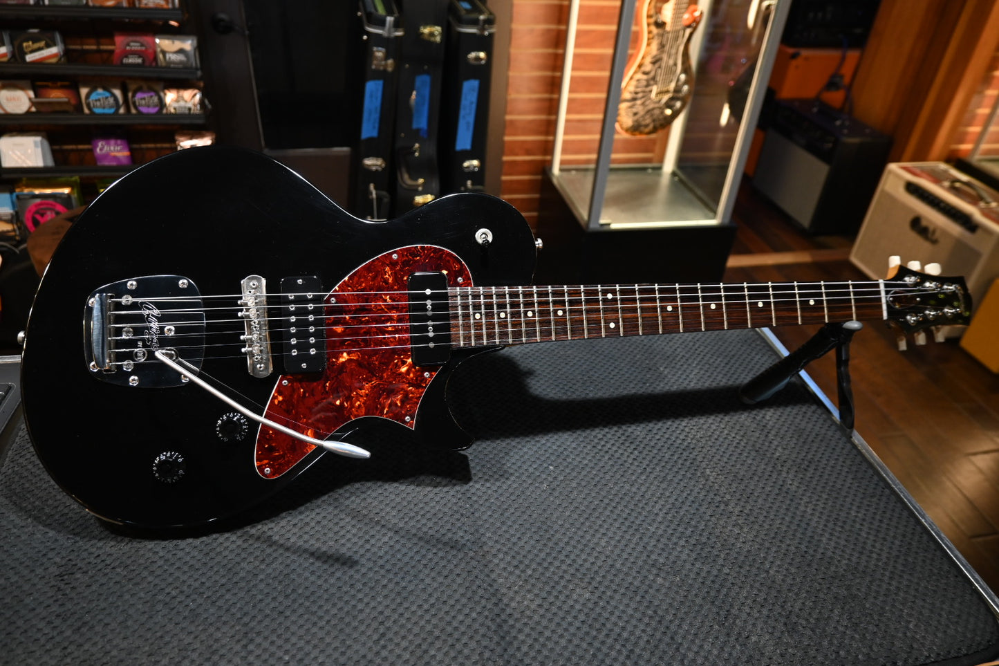 Collings 360 - Jet Black USED