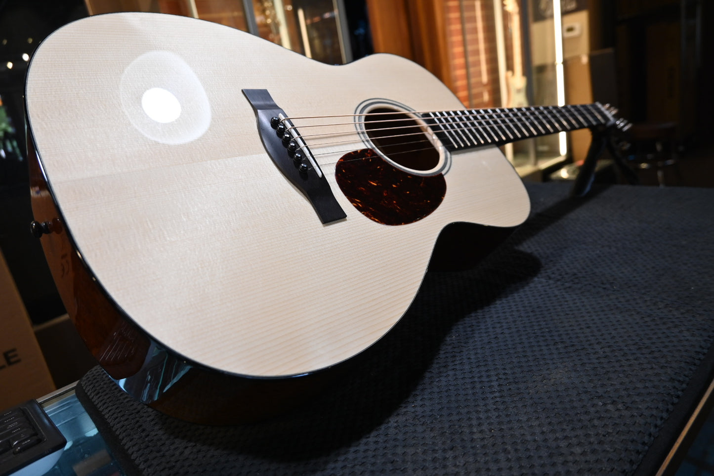 Santa Cruz OM/Pre War German Spruce/Mahogany Guitar #6531