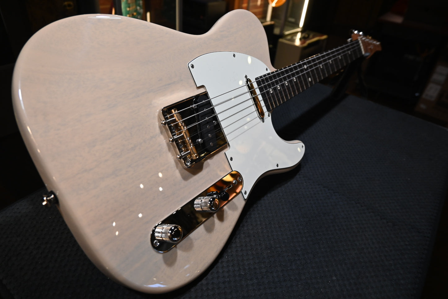 Tom Anderson T Icon Shorty - Translucent Blonde Guitar #725N - Danville Music