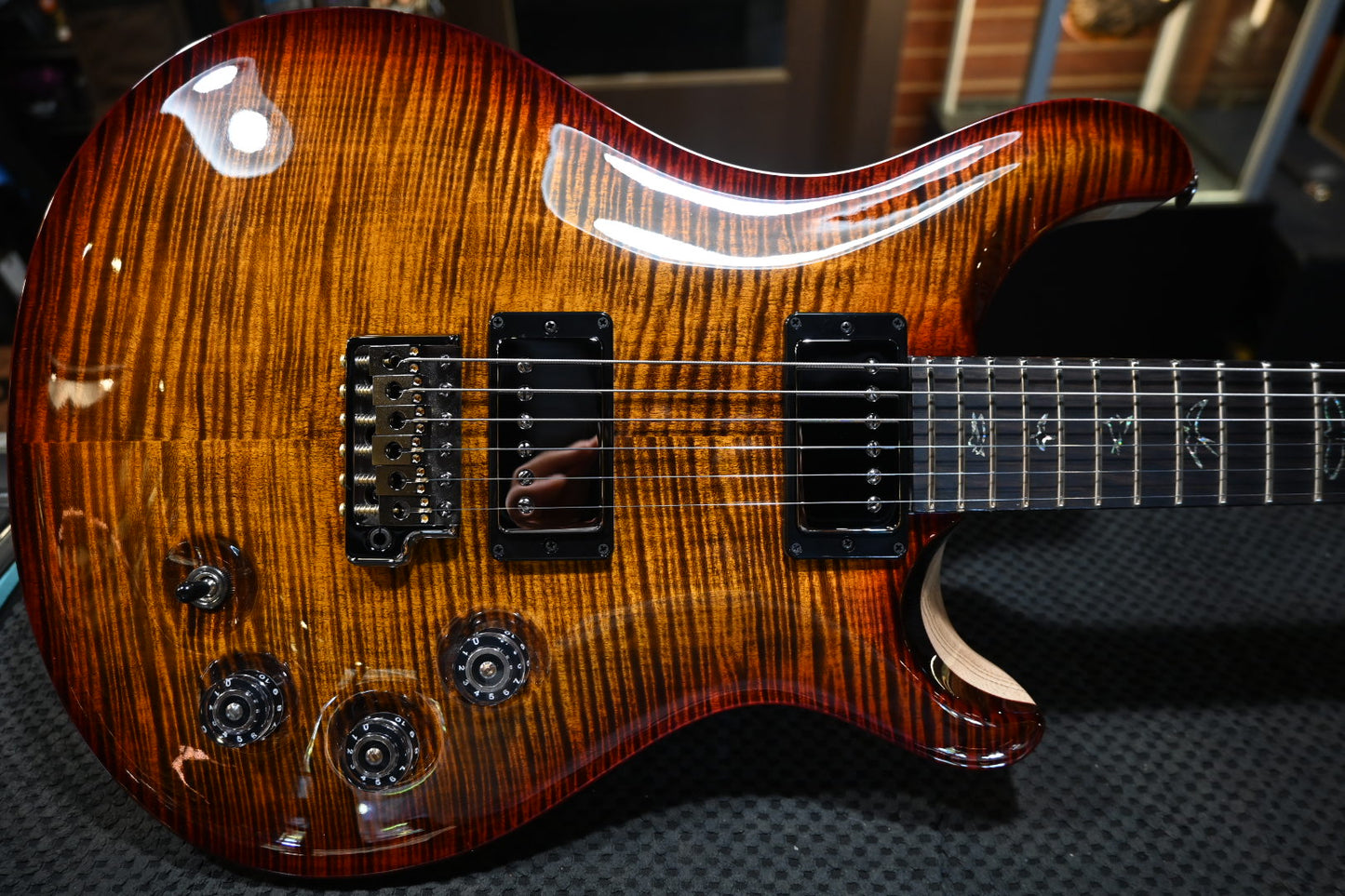 PRS Wood Library DGT 10-Top Ebony - Yellow Tiger Cherry Burst Guitar #2555