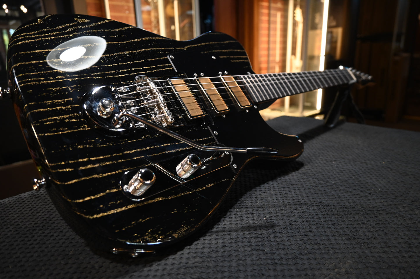 Tom Anderson Guitarworks T Classic - Black with Gold Doghair Guitar #526P