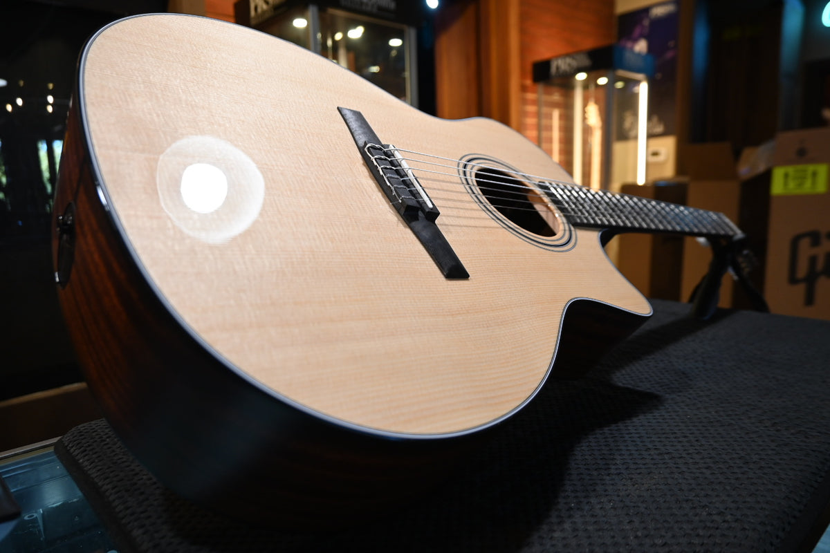 Taylor 314ce-N Nylon Guitar #6068