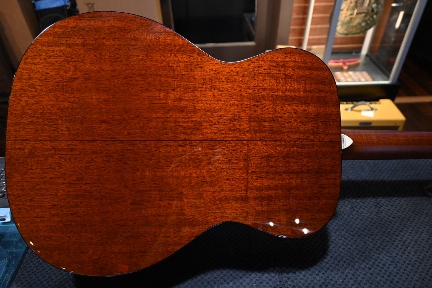Santa Cruz OM/Pre War German Spruce/Mahogany Guitar #6531
