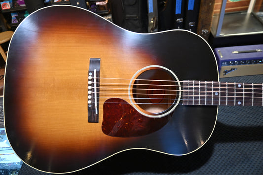 Gibson Custom Shop 1942 Banner J-45 - Vintage Sunburst Guitar #5029 - Danville Music