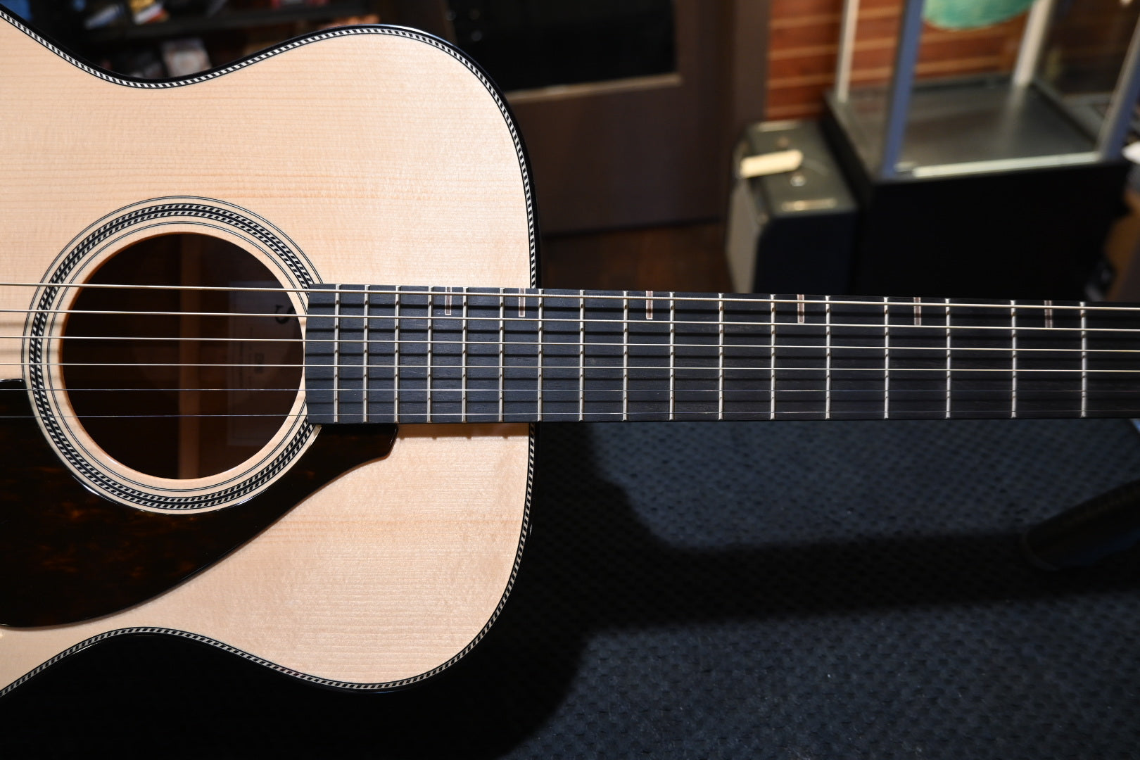 Yamaha FS9 Adirondack Spruce/Mahogany - Natural Guitar #084A - Danville Music