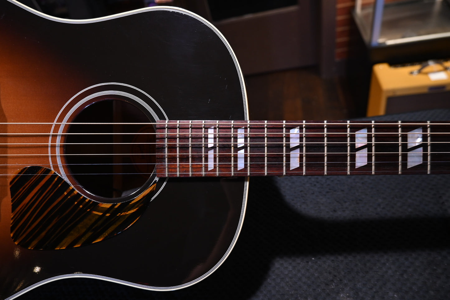 Gibson Wood Guthrie Southern Jumbo 2012 - Vintage Sunburst Guitar #2031