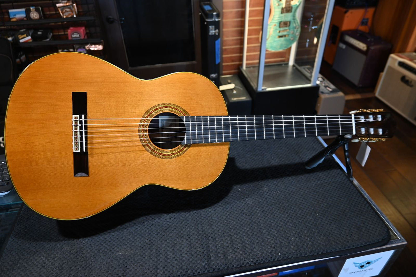 Yamaha GC32C Classical Guitar #744A