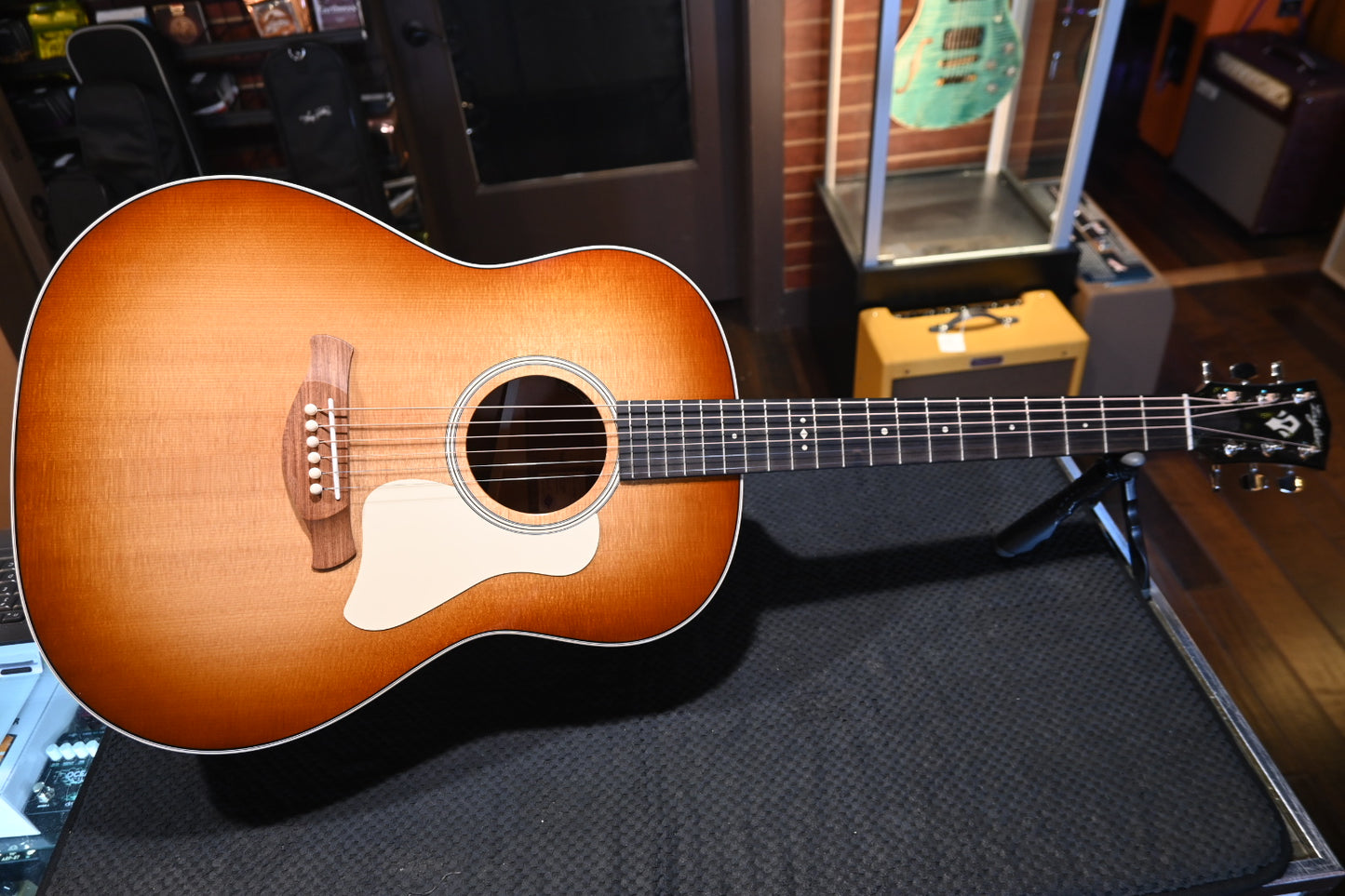 Taylor Gold Label 517e - Sunburst Guitar #5034 - Danville Music