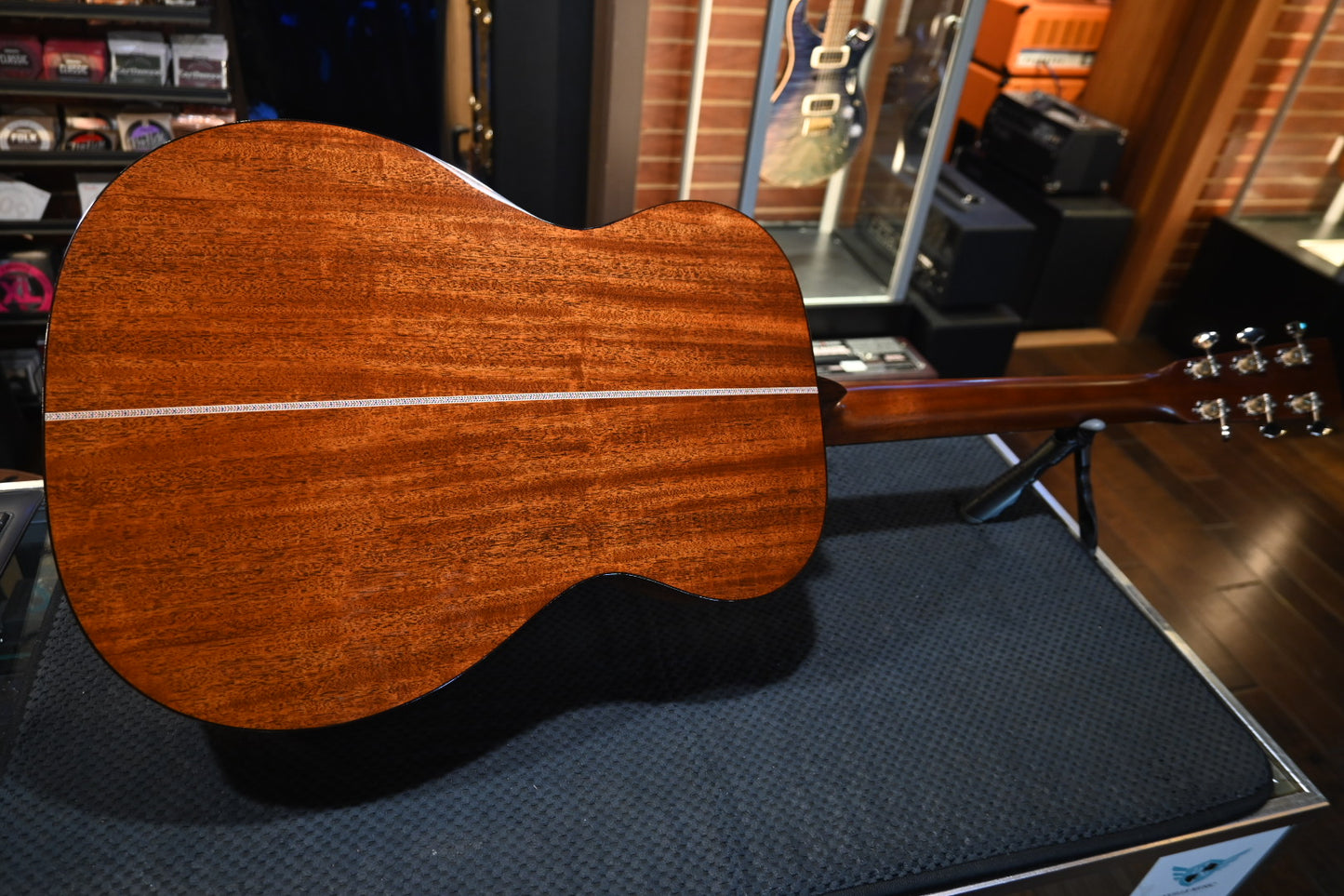Martin Custom Shop OM-18 2022 Sitka Spruce/Mahogany Guitar #0695 - Danville Music