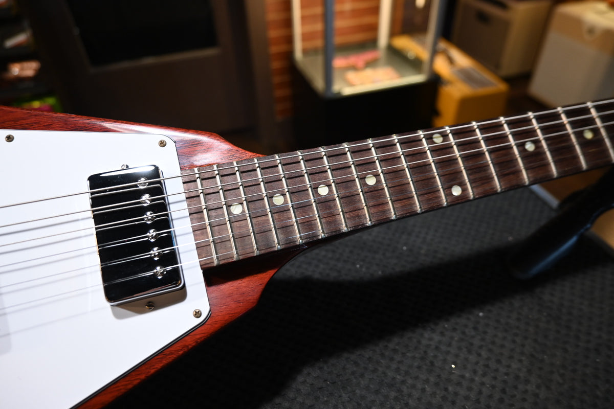 Gibson Custom Shop 1971 Flying V Medallion Reissue - Cherry Guitar #0167