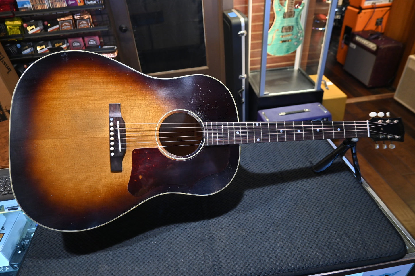 Gibson Custom Shop 1955 J-45 Murphy Lab Light Aged - Vintage Sunburst Guitar #5047 - Danville Music