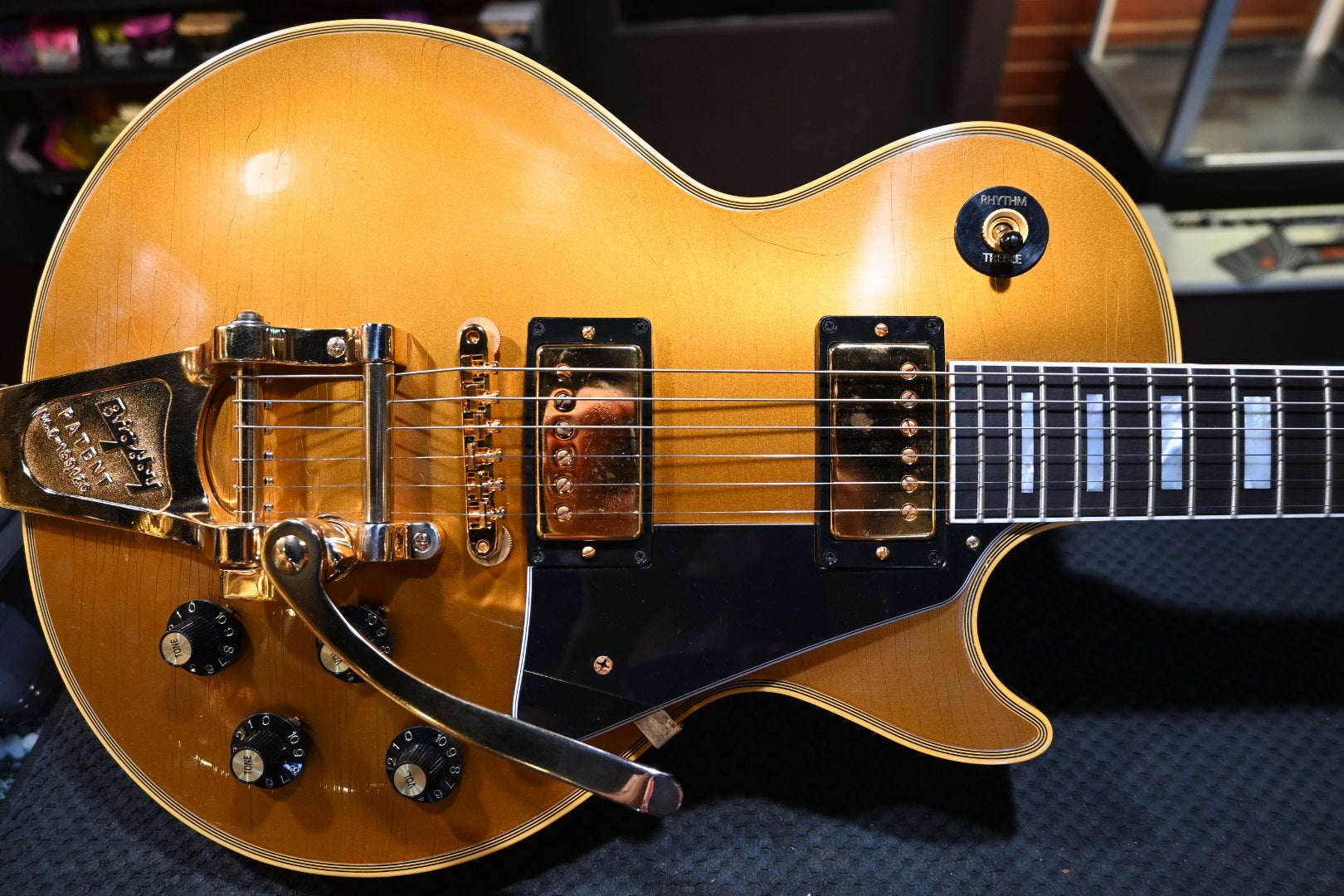 Gibson Custom Shop 1968 Les Paul Standard Reissue Bigsby Ultra Light Aged - Double Gold Guitar #1138 - Danville Music