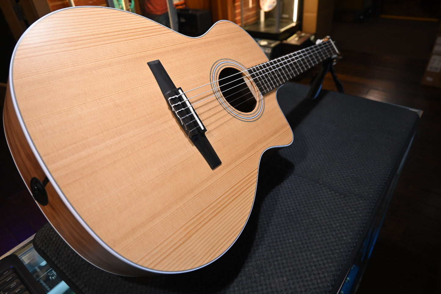 Taylor 214ce-N #5493 - Danville Music