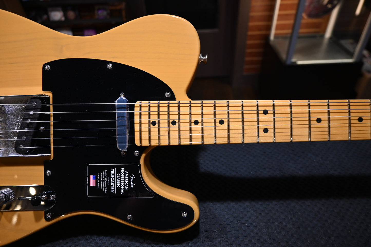 Fender American Professional Classic Telecaster - Butterscotch Blonde Guitar #8510